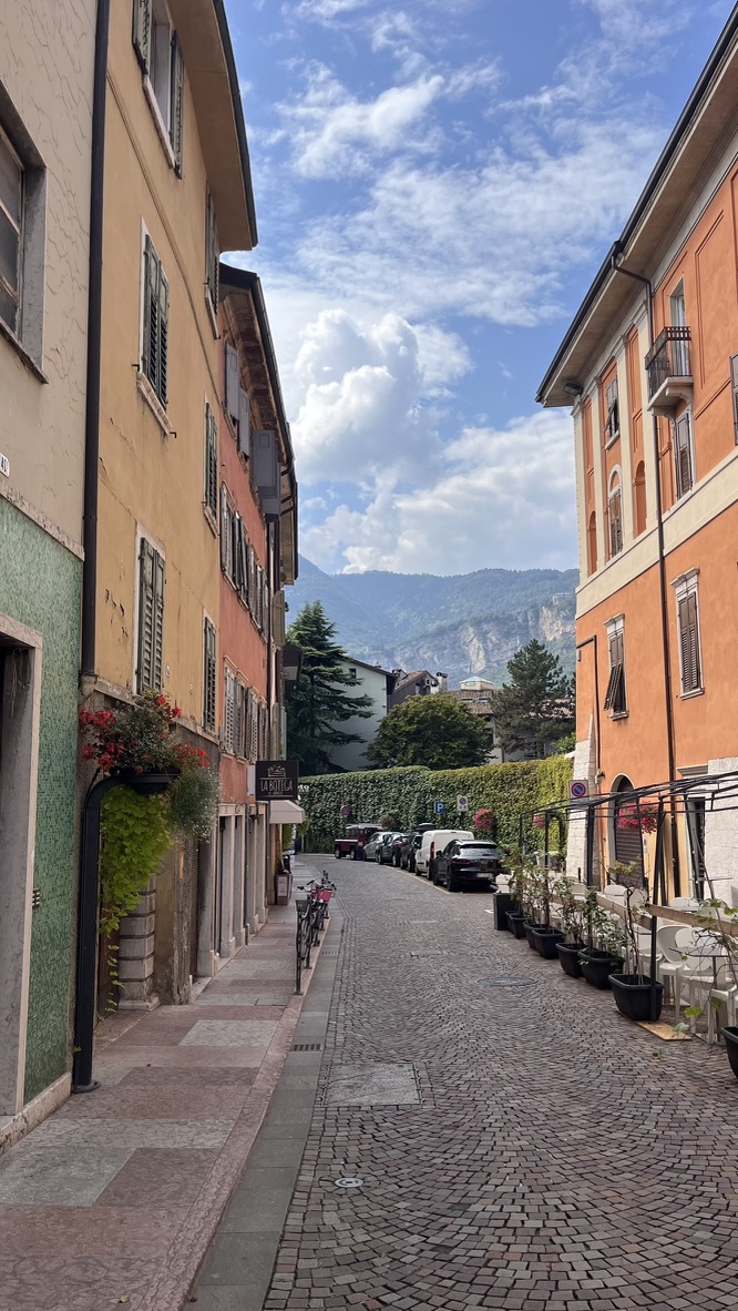 Portada de Paso de Carezza, cerca de Bolzano
